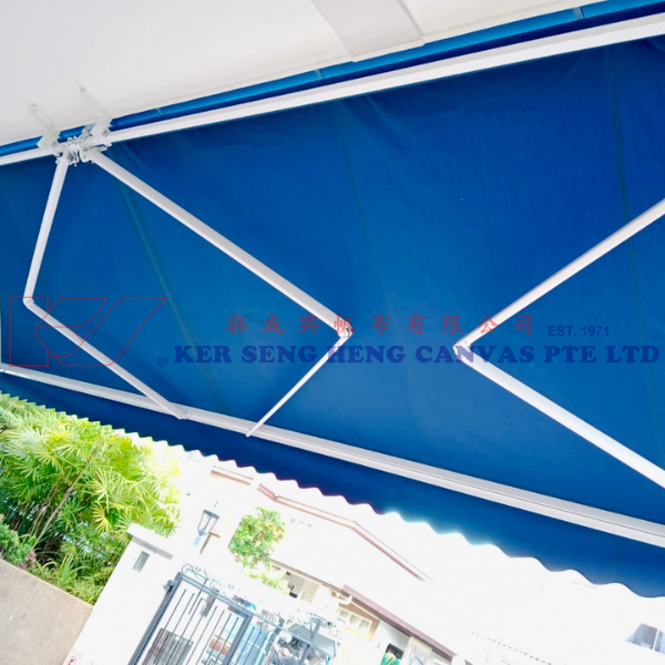 Retractable Awning